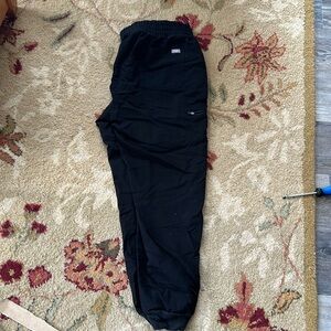 FIGS High Waisted Zamora Scrub Pants